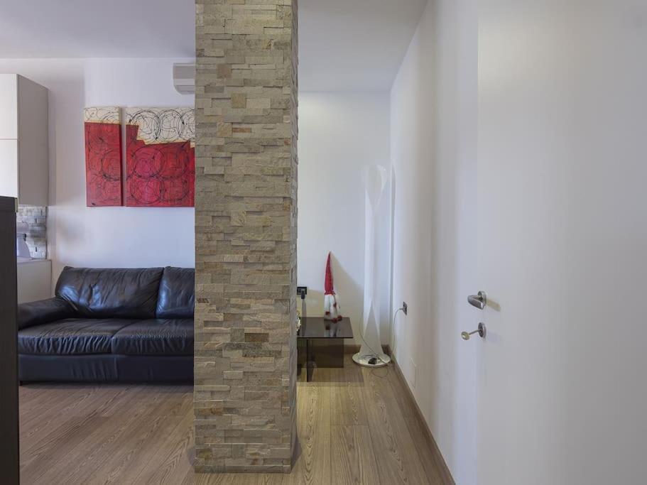 Youhosty - Losanna36 Apartment Mailand